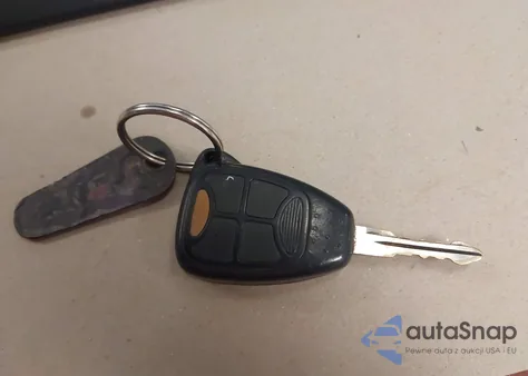 2007 Jeep Commander Sport z USA, uszkodzony, nr VIN 1J8HG48P57C622165